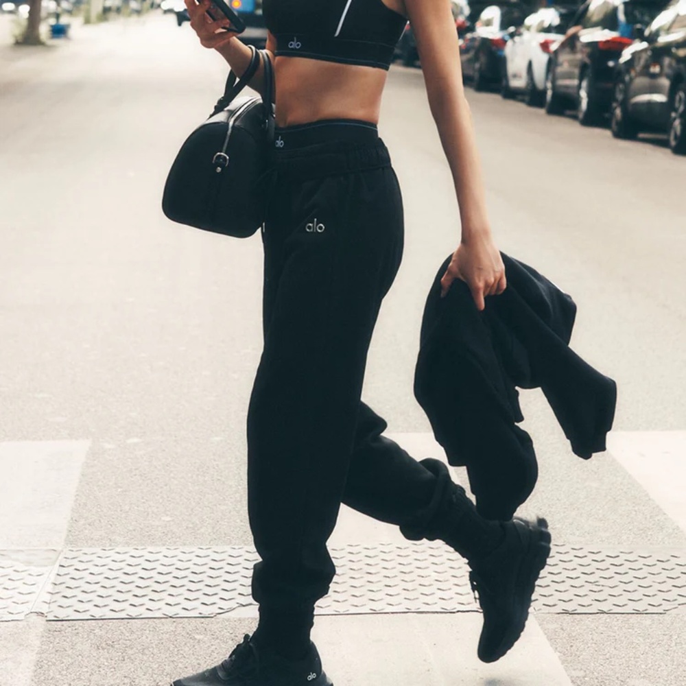 Accolade Sweatpant